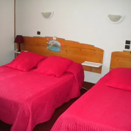 Hebe 2* Annecy